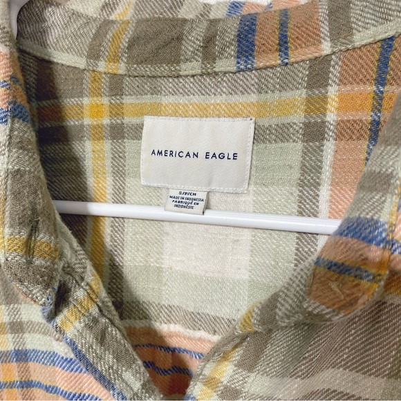 American Eagle Outfitters Boyfriend Distressed Flannel - Picture 2 of 6